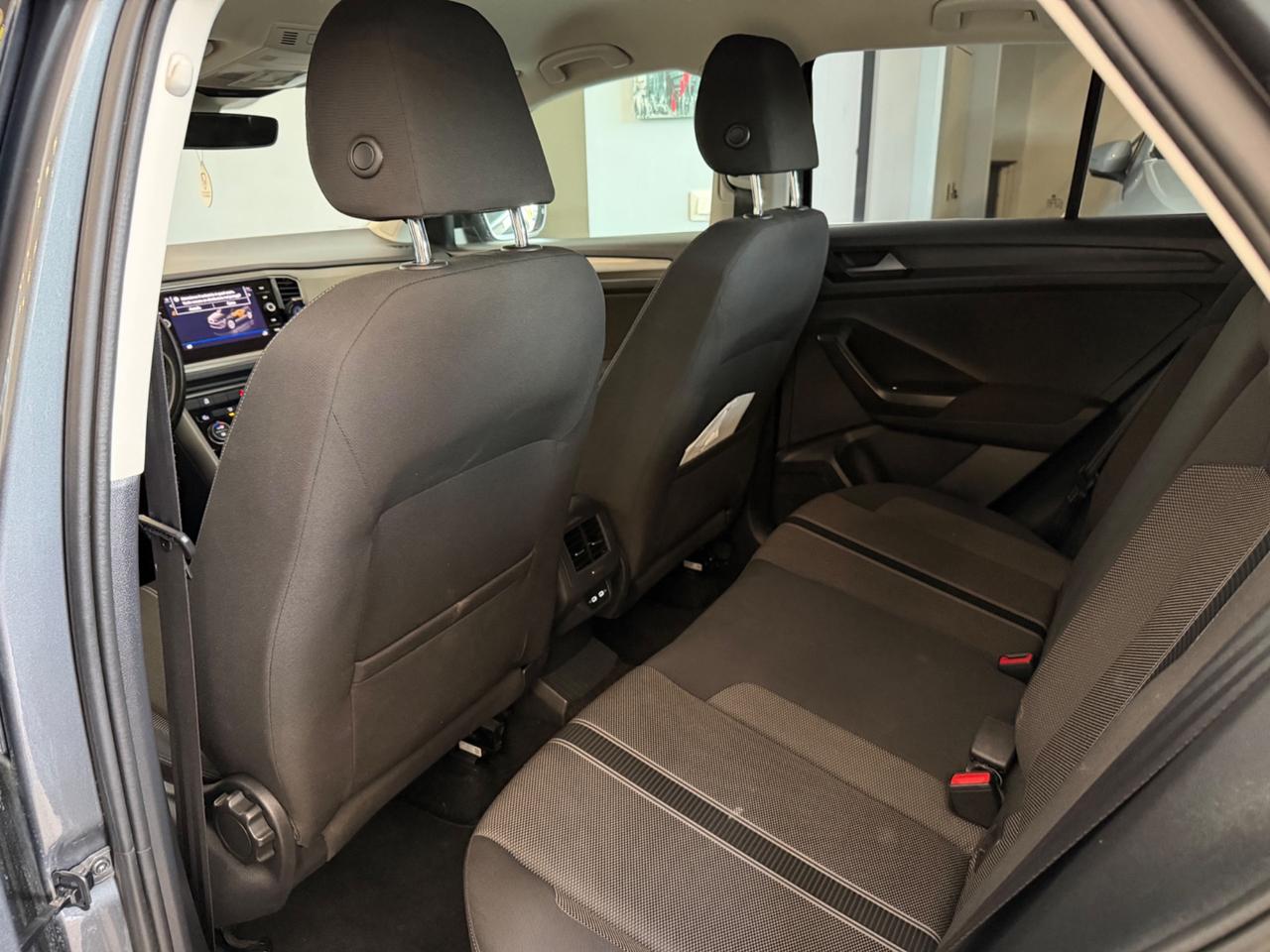 Volkswagen T-Roc 2.0 TDI SCR 150 CV DSG Business BlueMotion Technology
