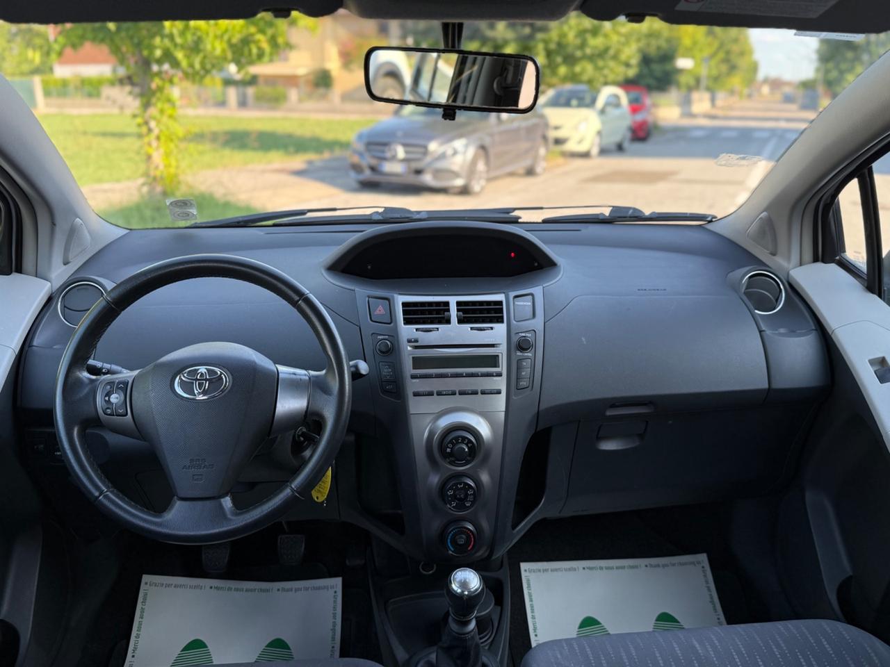 Toyota Yaris 1.3 5 porte Sol