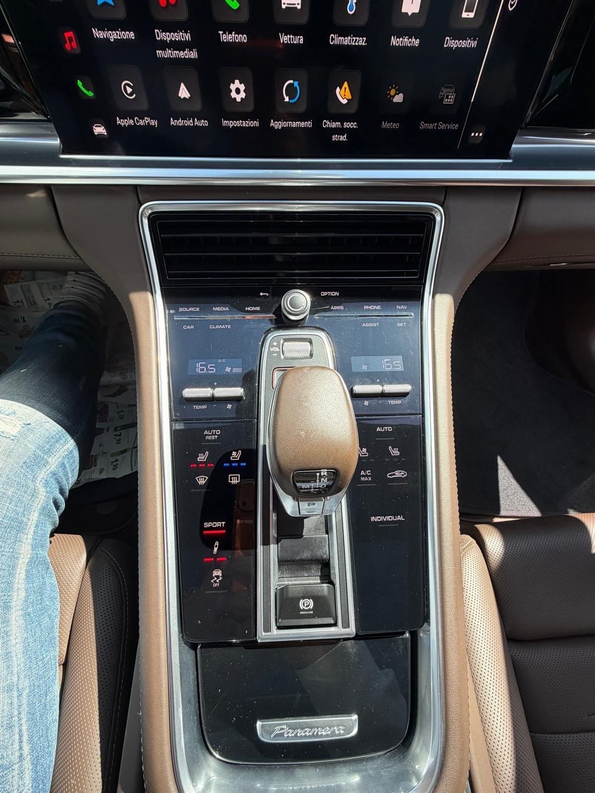 Porsche Panamera 2.9