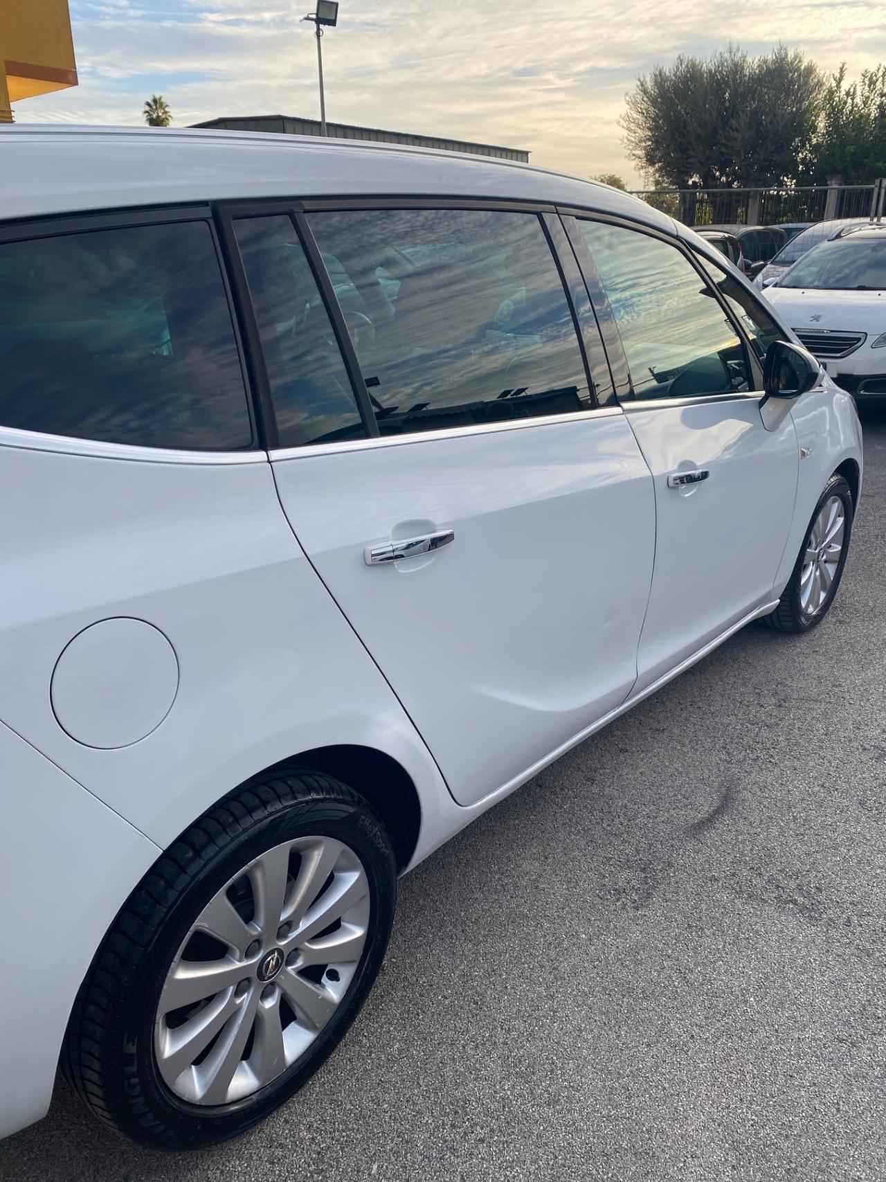 Opel Zafira 1.6 EcoM 7 Posti Fine 2012 Full