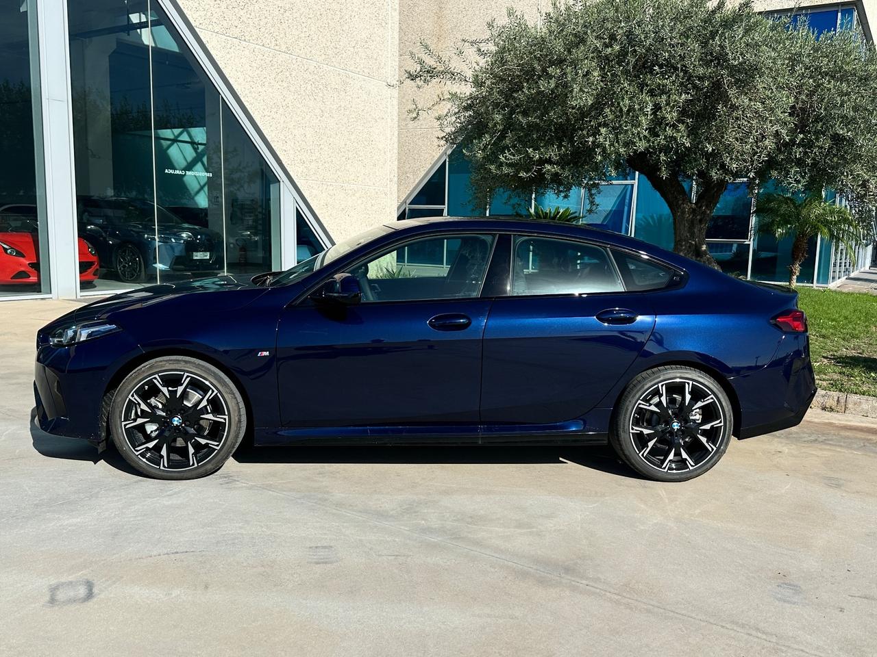 BMW 220 d MSport auto possibilità noleggio no scoring