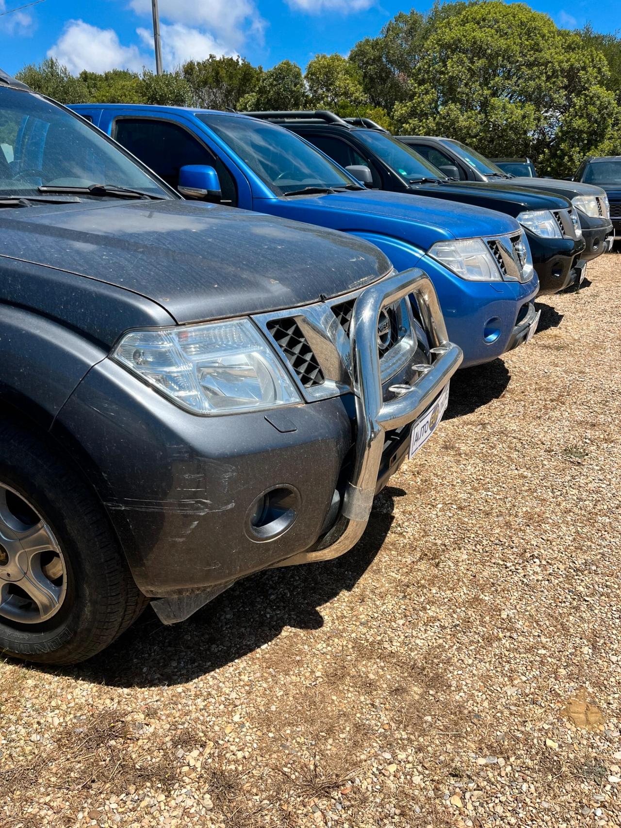 Nissan Navara 2.5 dCi 190CV 4 porte Double Cab XE