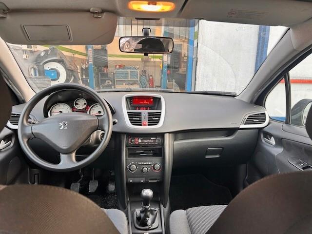 Peugeot 207 1.4 8V 75CV 5p. X Line ECO GPL