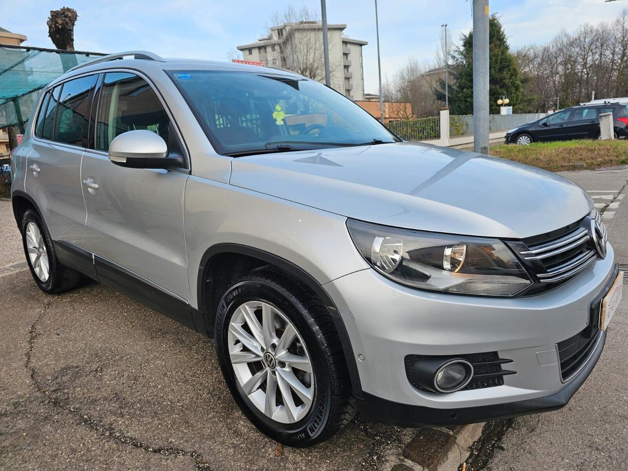 Volkswagen Tiguan 2.0 TDI 140cv 4Motion DSG*Navi*Pdc*Euro5*