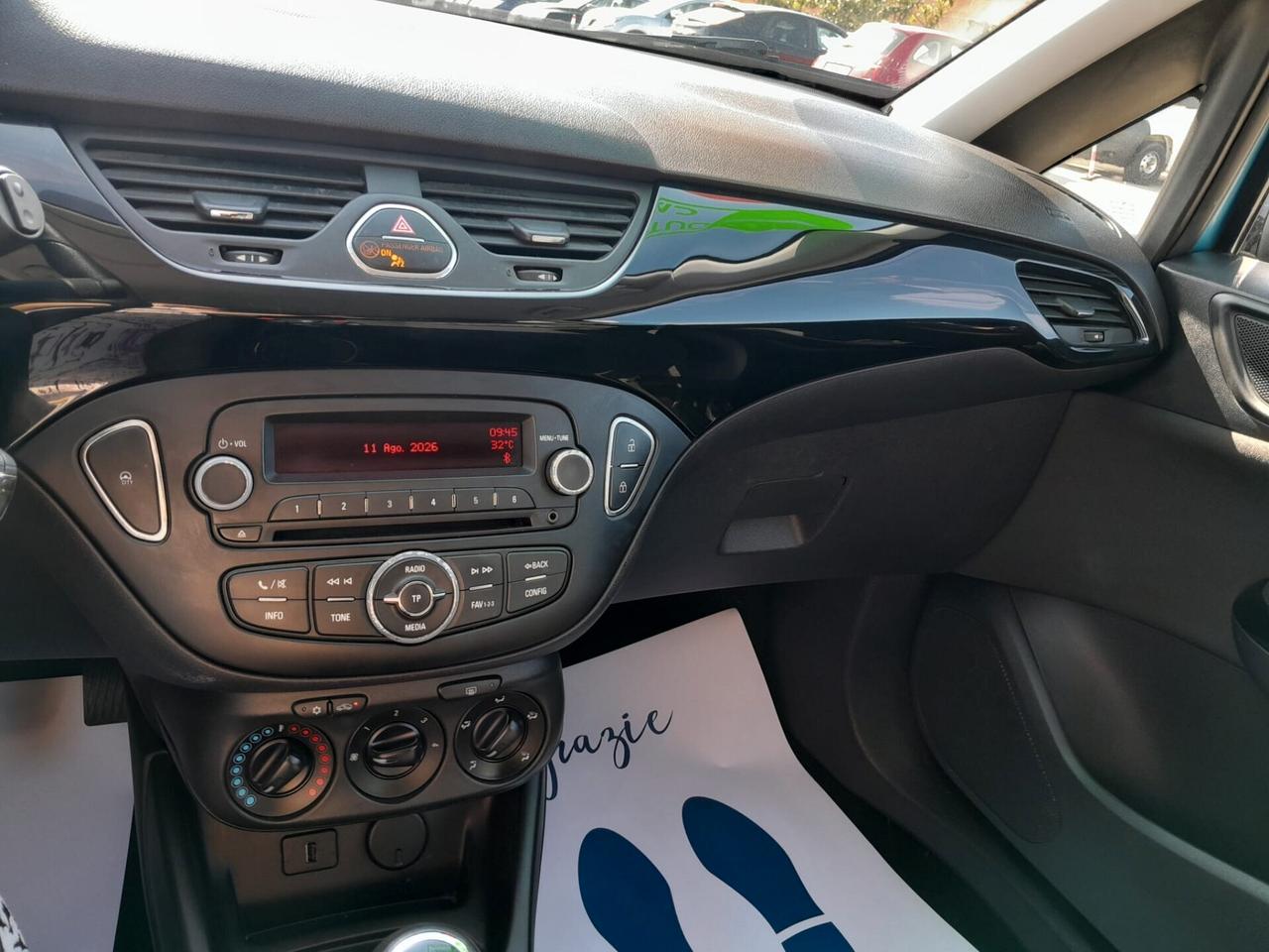 Opel Corsa 1.2 Coupé 120 Anniversary