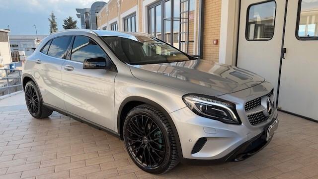 Mercedes-benz GLA 200 CDI Automatic 4Matic Sport