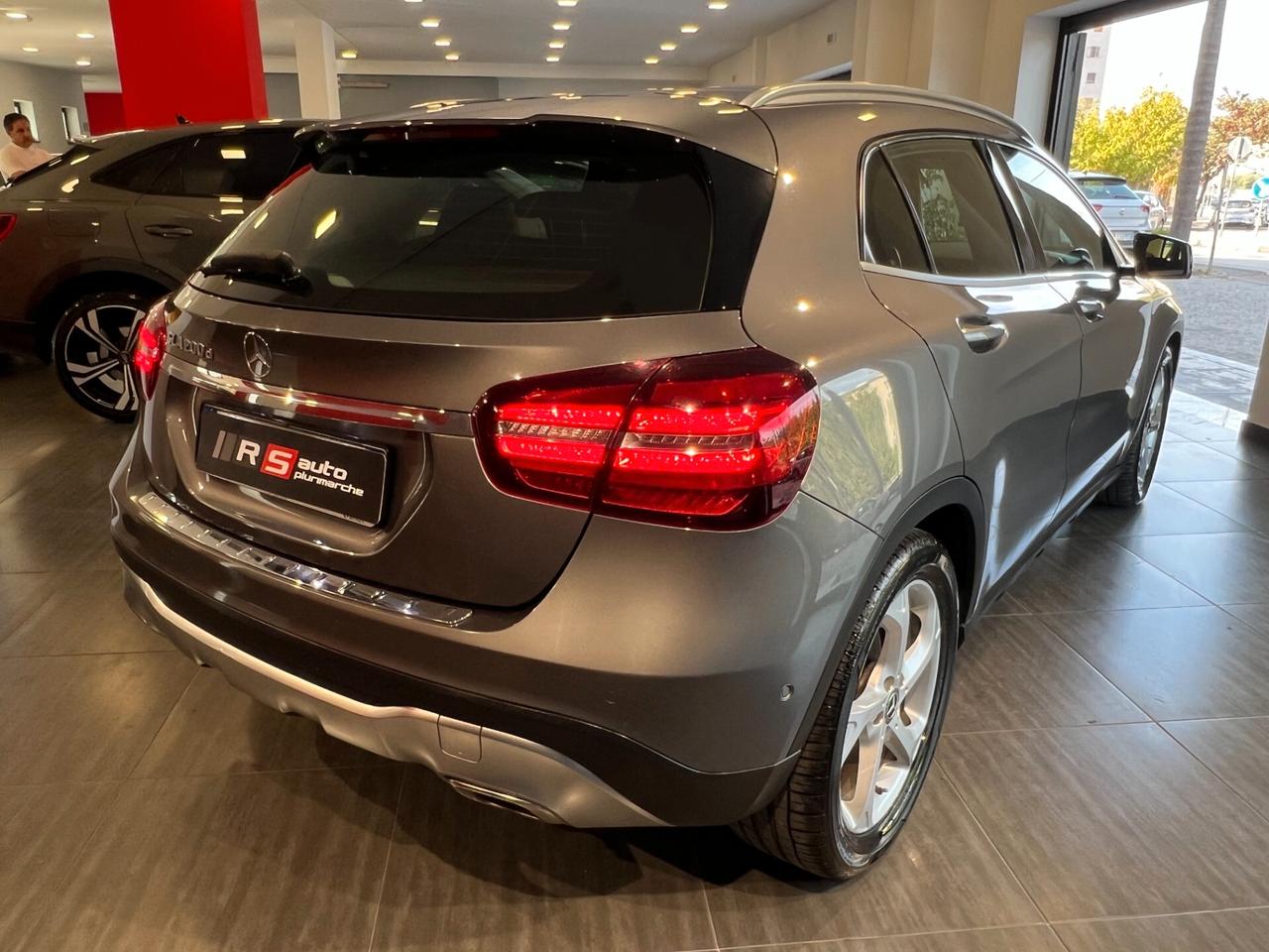 Mercedes-benz GLA 200 d Automatic Sport