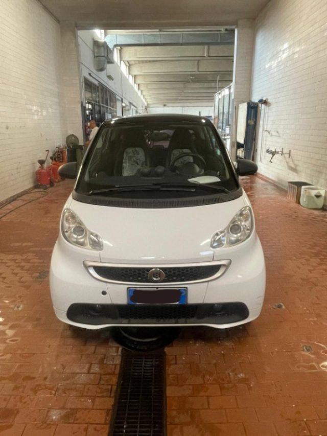 SMART ForTwo 1000 52 kW MHD coupé pulse