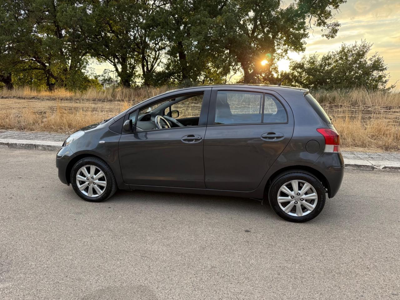 Toyota Yaris 1.3 5 porte M-MT Sol