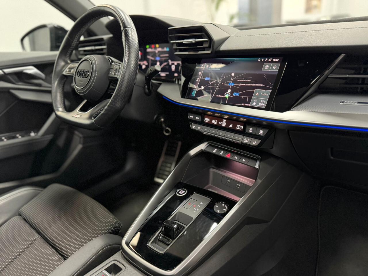 AUDI A3 SPORTBACK 35 TDI S Tronic S line Edition