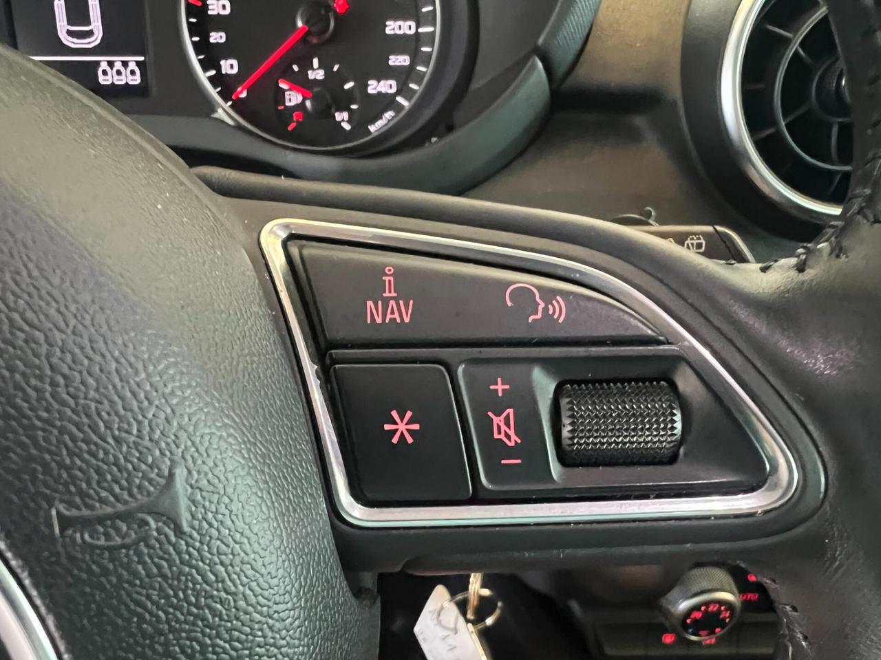 Audi A1 SPB 1.4 TDI Admired S-LINE ESTERNO OK NEOPATENTATI