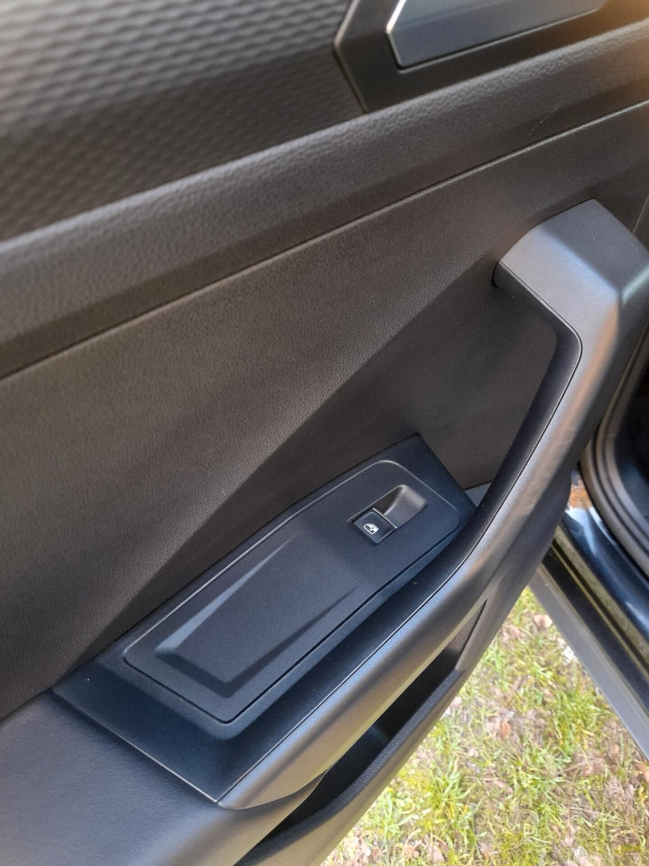 Volkswagen T-Roc 1.0 TSI Style PROMO