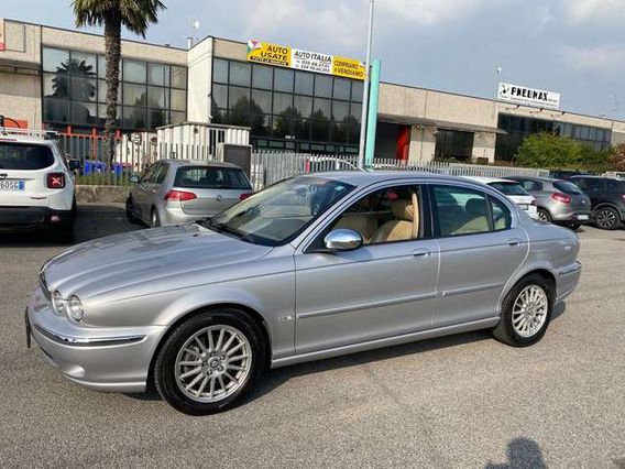 Jaguar X-Type 2.2D cat Executive*PELLE*NAVI*CERCHI
