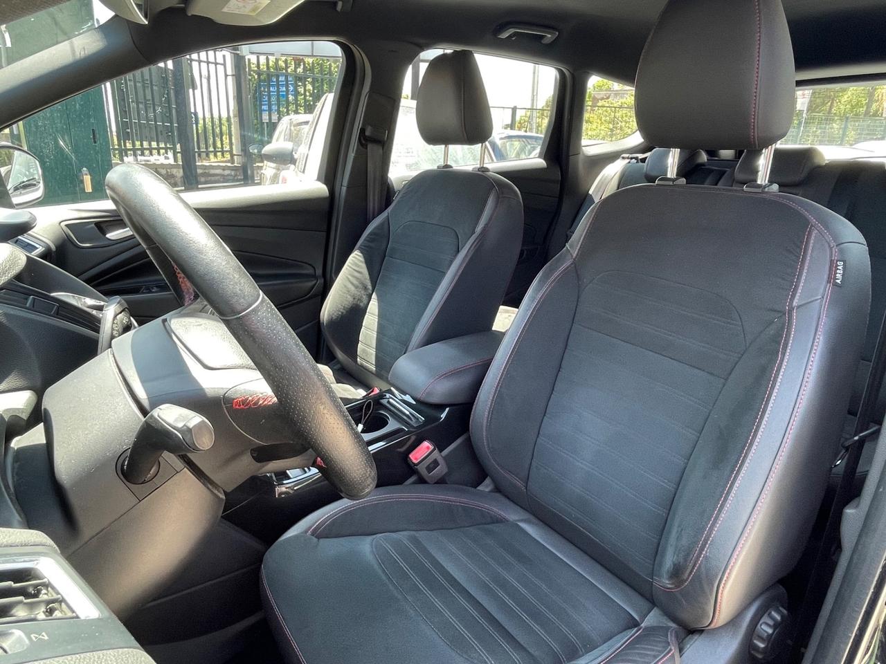 Ford Kuga 1.5 EcoBoost 120 CV S&S 2WD ST-Line