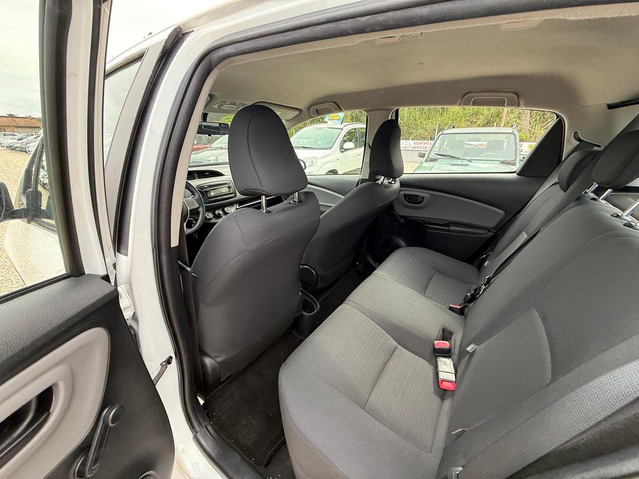 Toyota Yaris 1.4 D-4D 5 porte Lounge