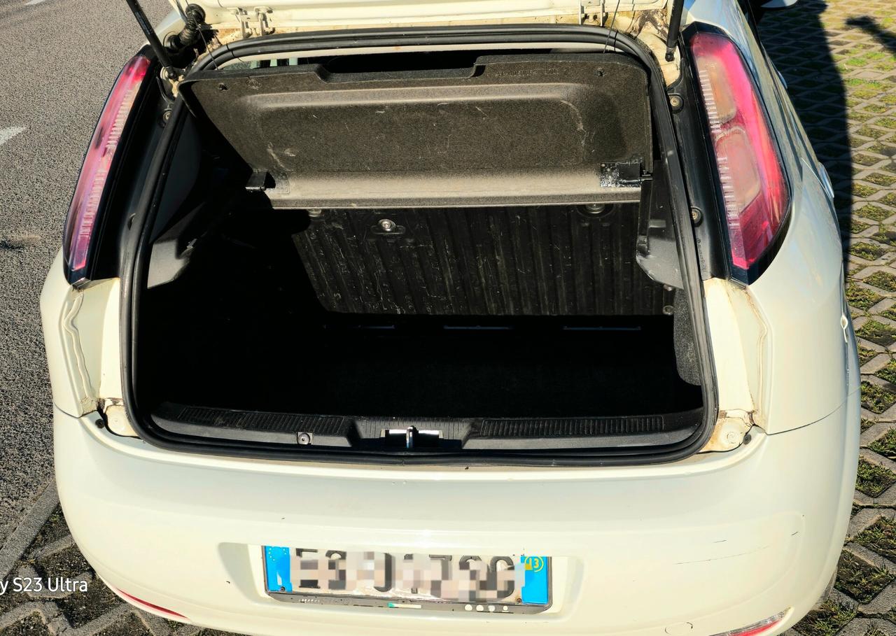 FIAT PUNTO EVO 90 MILA KM OK NEOPATENTATI GARANZIA 12 MESI
