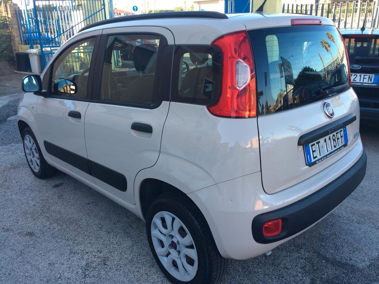 2013 Fiat Panda 0.9 Natural Power Easy ! tagliandata con bombole metano appena revisionate!