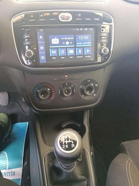 Fiat Punto Punto III 2012 5p 1.2 Lounge E6