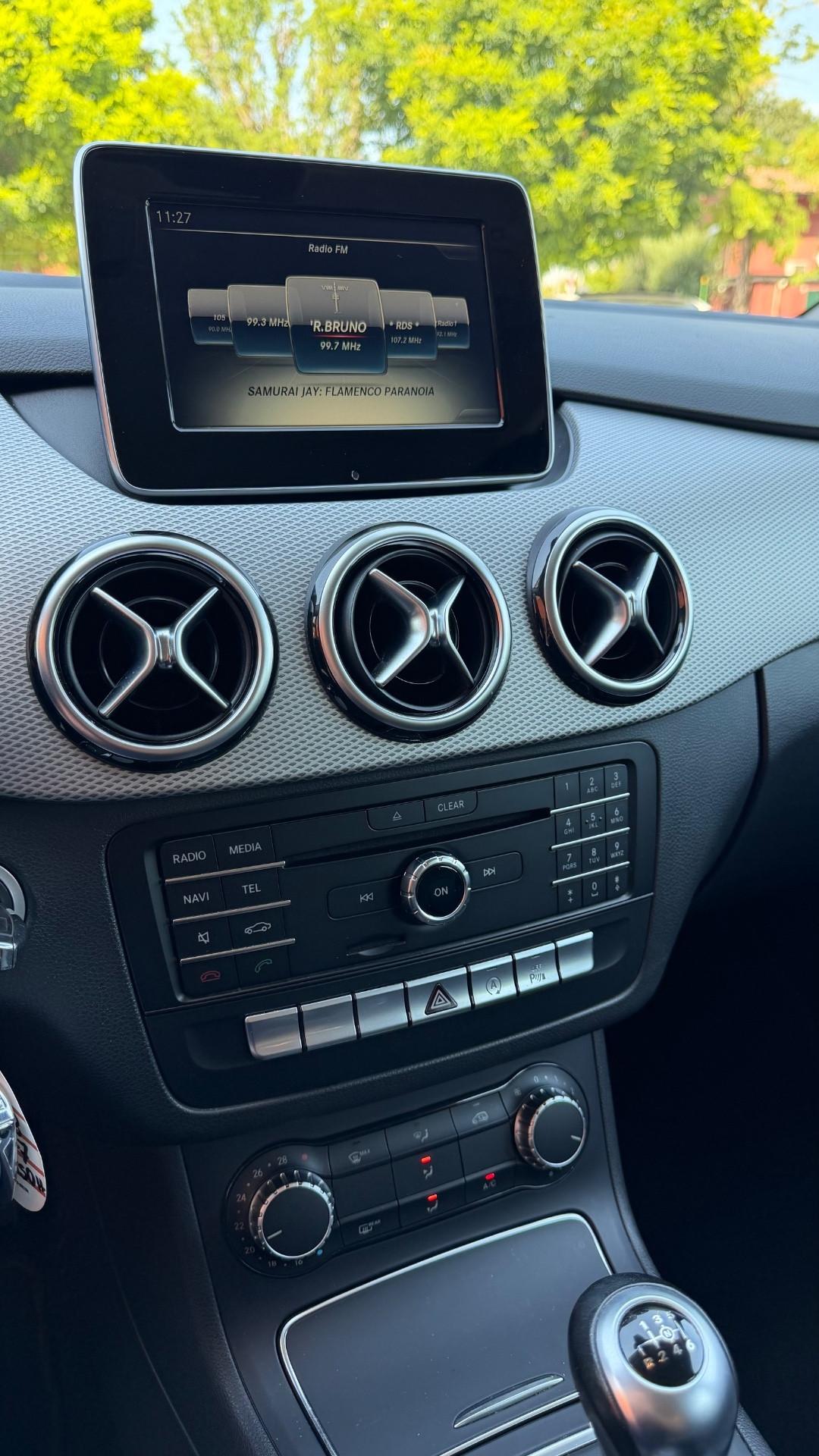 Mercedes-benz B 180 d Sport
