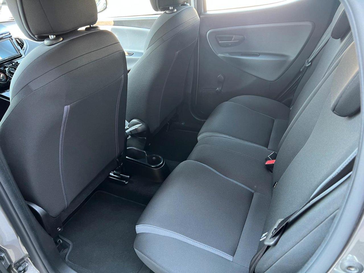 Lancia Ypsilon 5 Porte Ypsilon 1.2 Silver 69cv