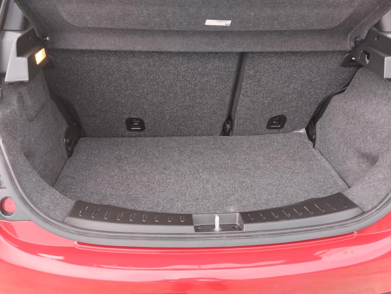 Lancia Ypsilon 1.2 69 CV 5 porte GPL Silver