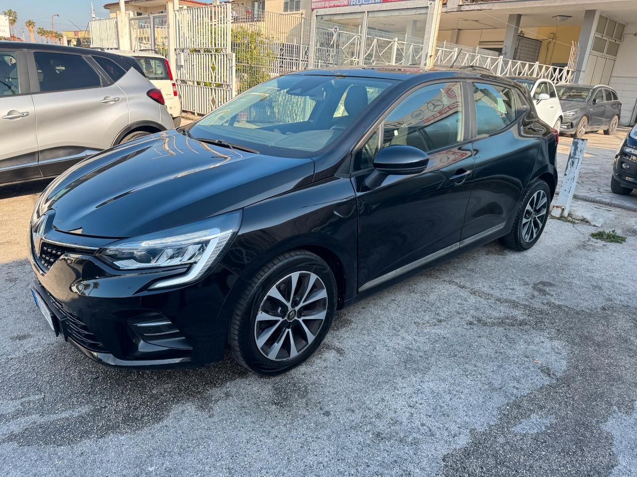 Renault Clio1.5 DCI INTENS FARI FULL LED 2020