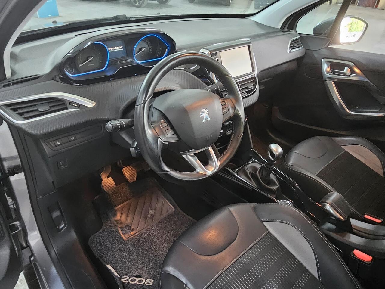 Peugeot 2008 BlueHDi 120 S&S Allure