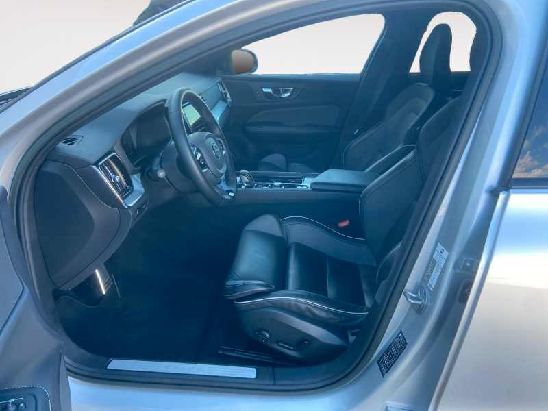 VOLVO V60 2.0 b3 R-DeSiGn AuTo