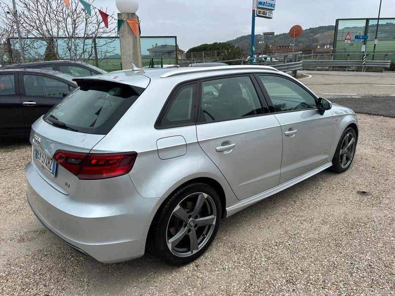 Audi A3 Sportback 2.0 tdi Ambition S-LINE