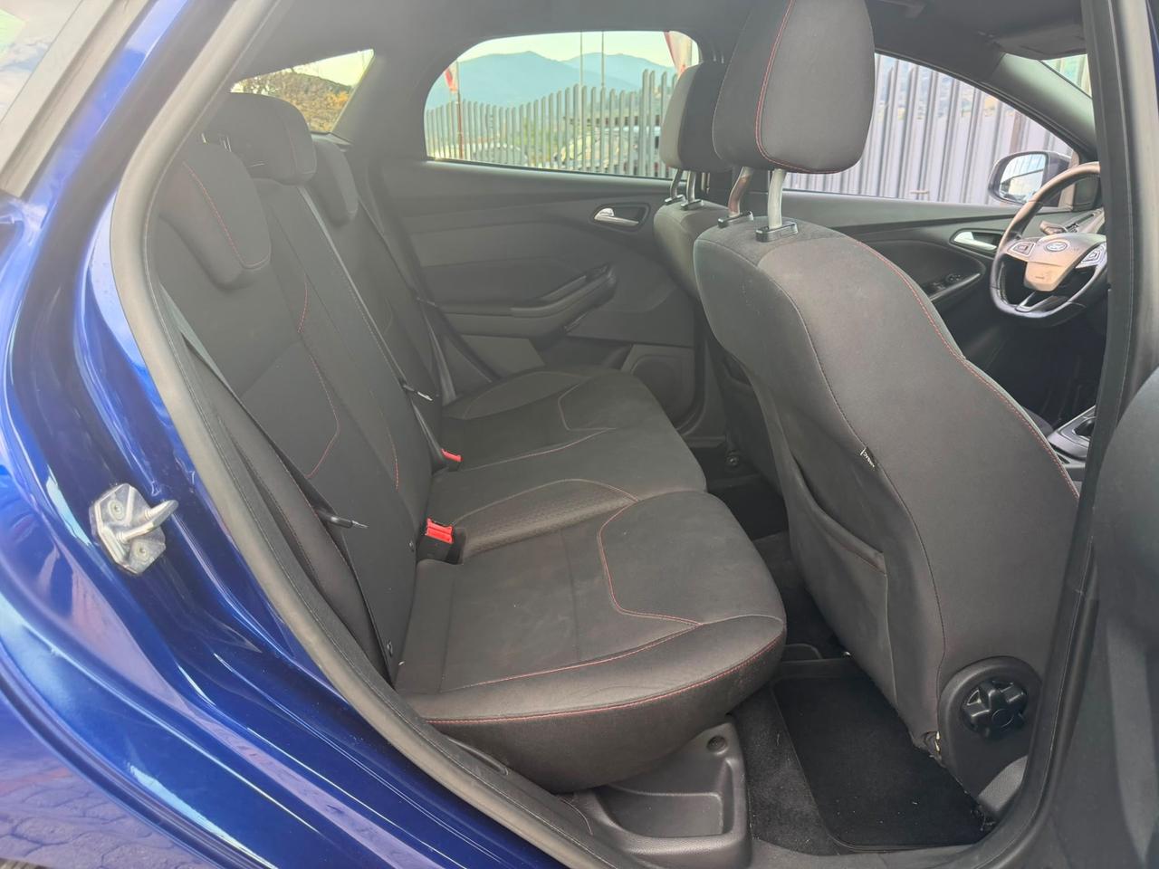 Ford Focus 1.5 TDCi 120 CV Start&Stop ST Line