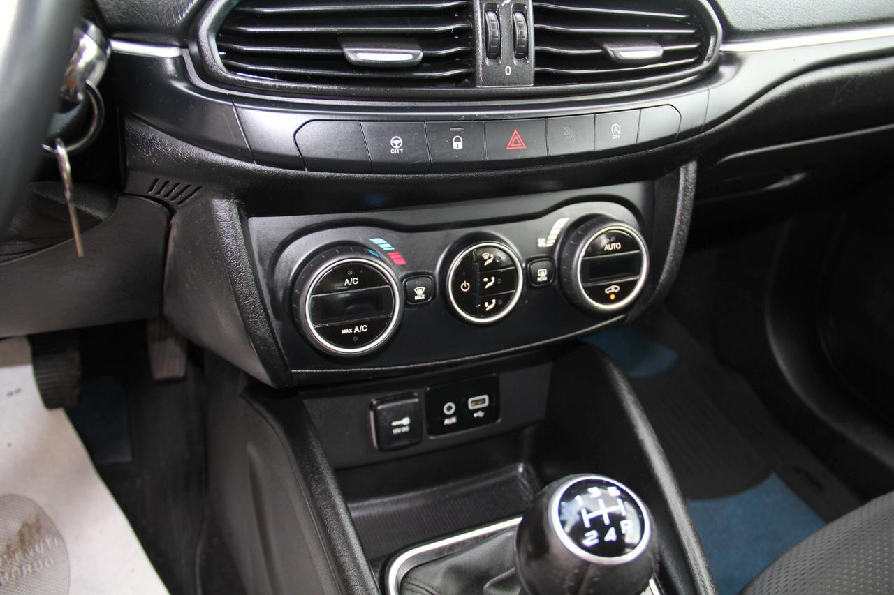 Fiat Tipo 1.3 Mjt S&S SW Lounge (KW 70 CV 95 Neopatentati)