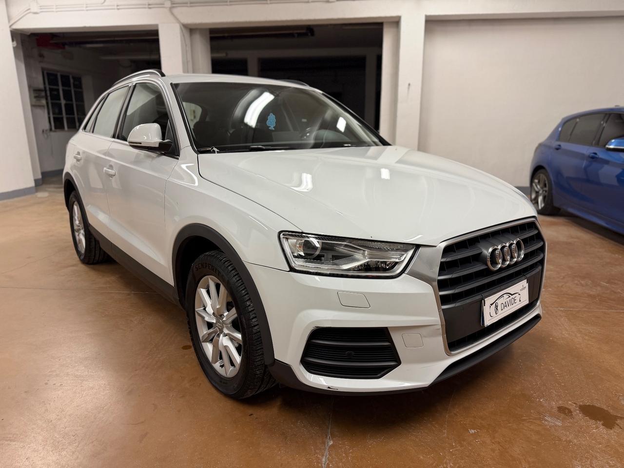 Audi Q3 2.0 TDI 150 CV Business