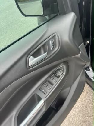 Ford Kuga 2.0 TDCI 150 CV S&S 4WD Titanium