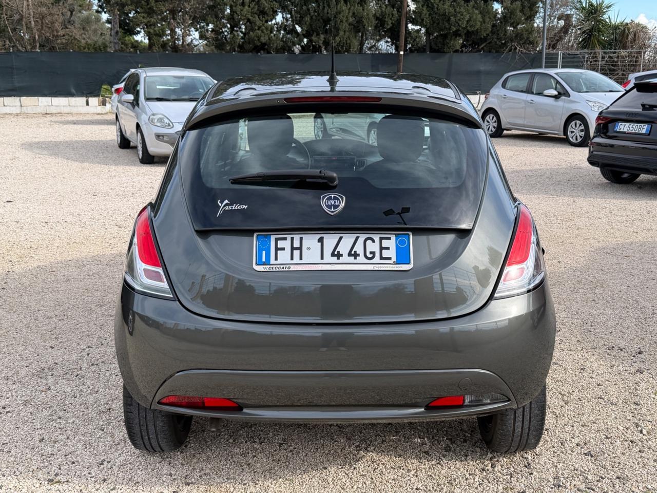 Lancia Ypsilon 1.2 69 CV 5 porte Gold