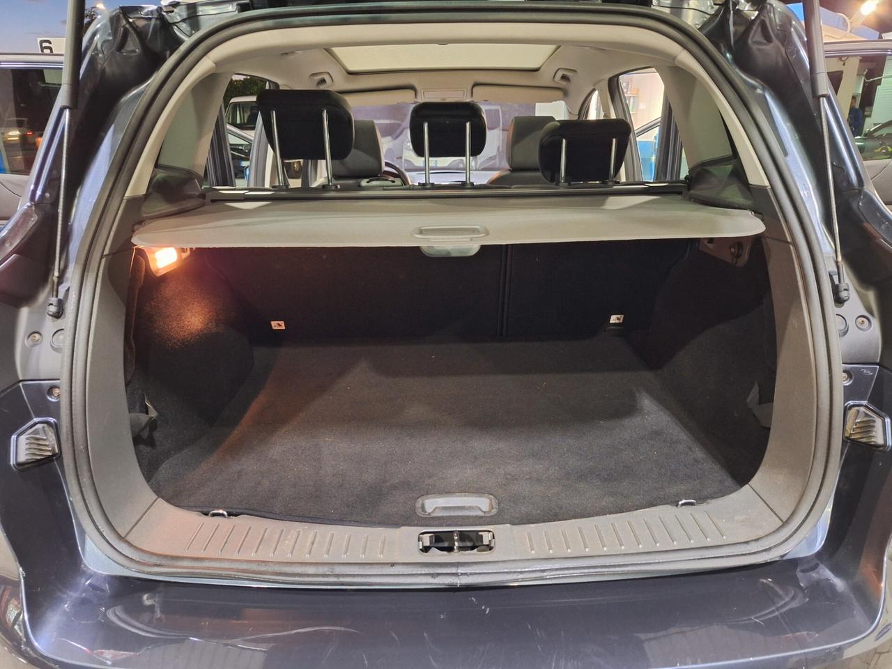 Ford Kuga 2.0 TDCi 136 CV 4X4 Titanium Tetto PELLE TEL CRUIS OTTIMA