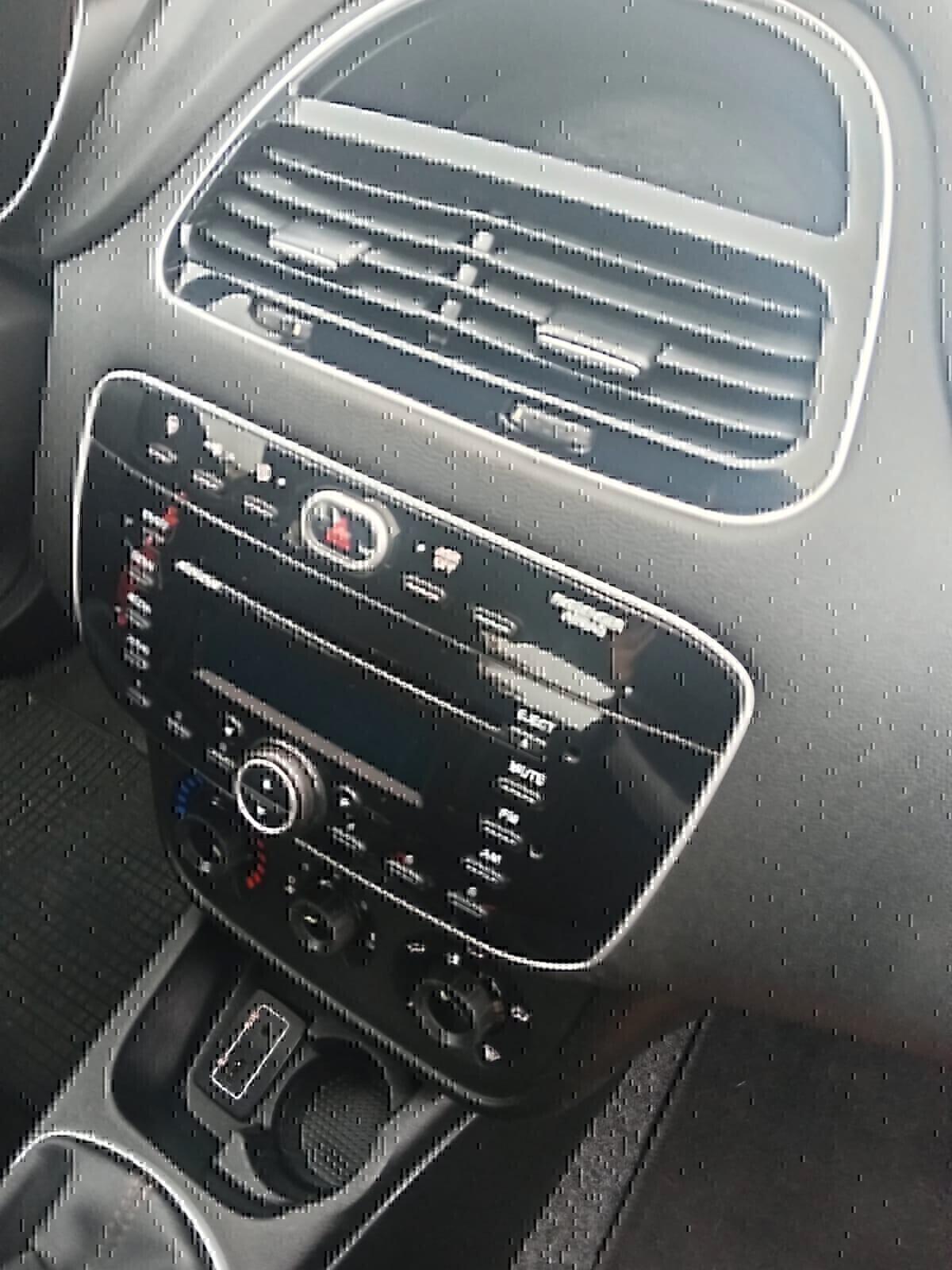 Fiat Punto 1.3 M-Jet Lounge