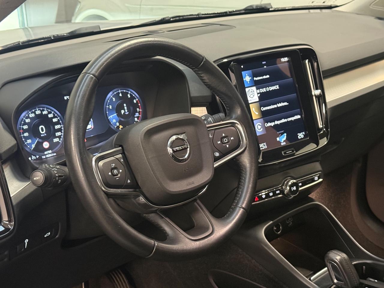 Volvo XC40 T2 Momentum Core