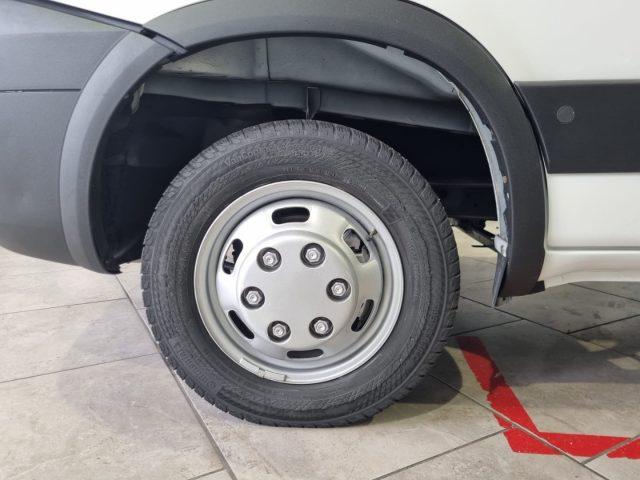 IVECO Daily 29L12 2.3 Hpi rib. trilaterale LUNG3.50 LARG2.05