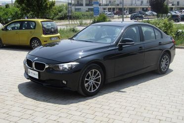 BMW 318d Business aut.