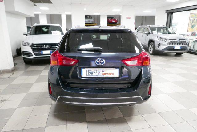 TOYOTA Auris Touring Sports 1.8 Hybrid Active Plus