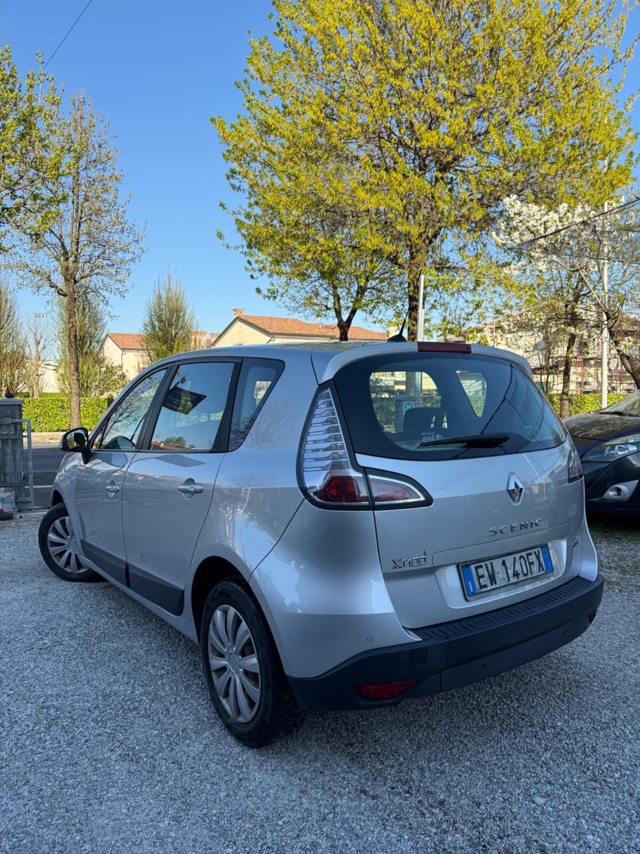 Renault Scenic Scénic XMod 1.5 dCi 110CV EDC Wave