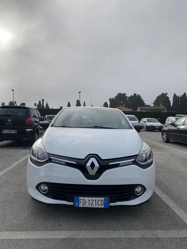 Renault Clio 1.2 75CV 5 porte Duel