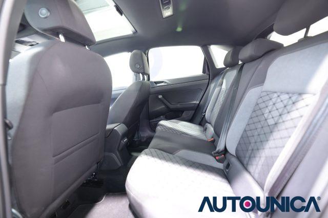 VOLKSWAGEN Taigo 1.0 TSI 115 CV R-LINE FARI LED TETTO PANORAMA