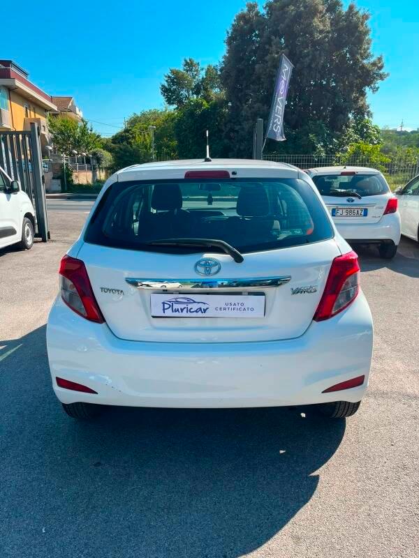 Toyota Yaris 1.4 d-4d Lounge s CL 5p