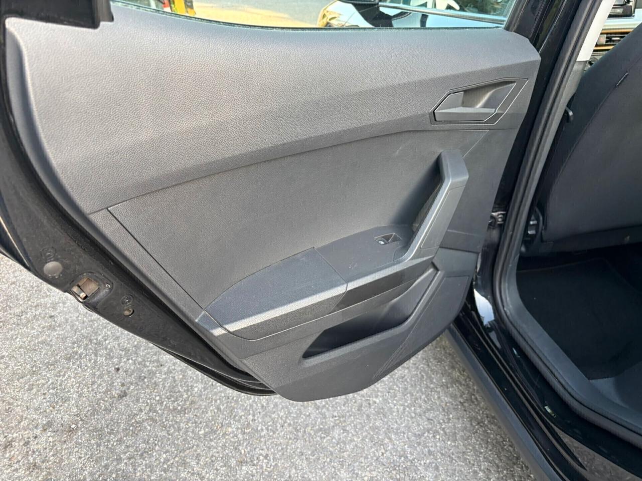 Seat Arona 1.0 TGI Reference - OK Neopatentati