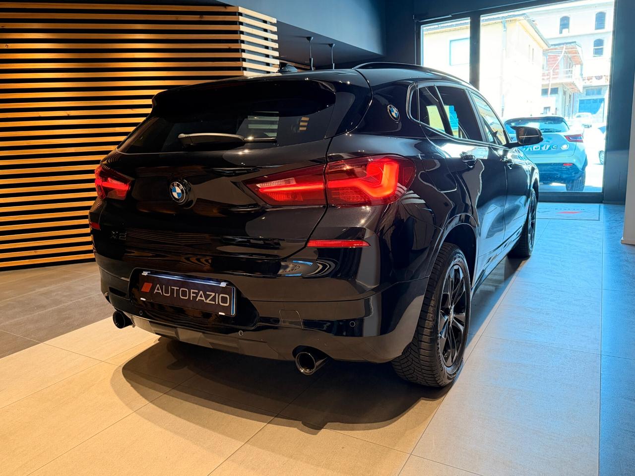 Bmw X2 sDrive18d Business-X