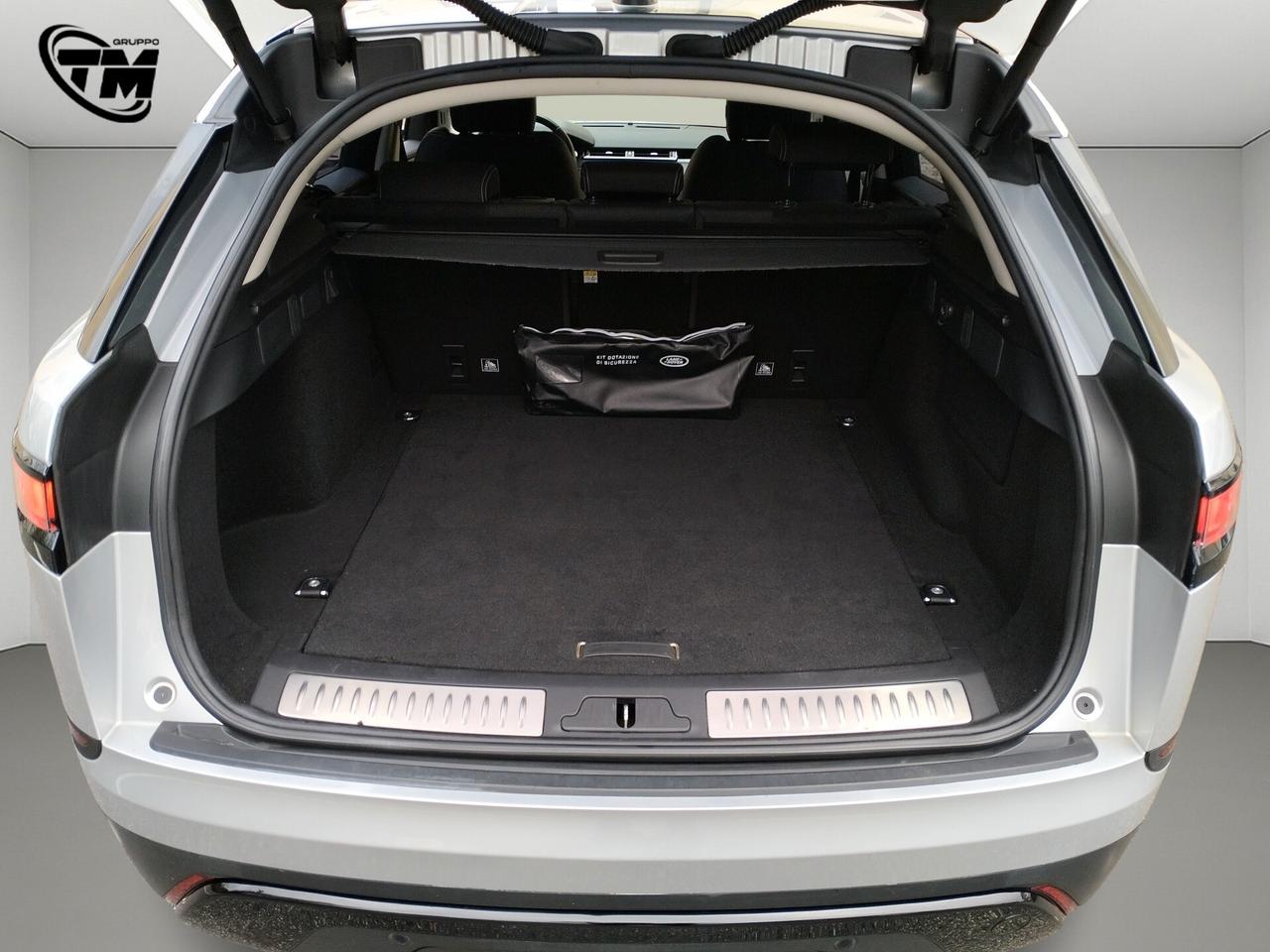 Land Rover Range Rover Velar 2.0d i4 R-Dynamic SE 180cv auto my19