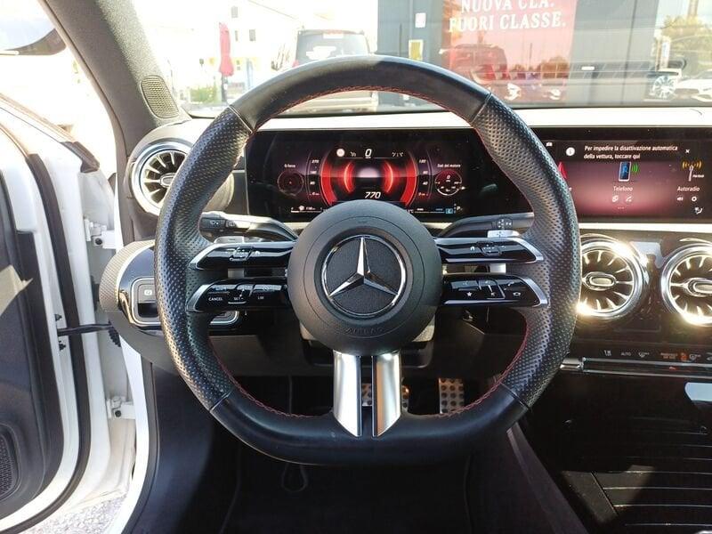 Mercedes-Benz Classe A A 200 AMG Line Advanced Plus NIGHT-PACK