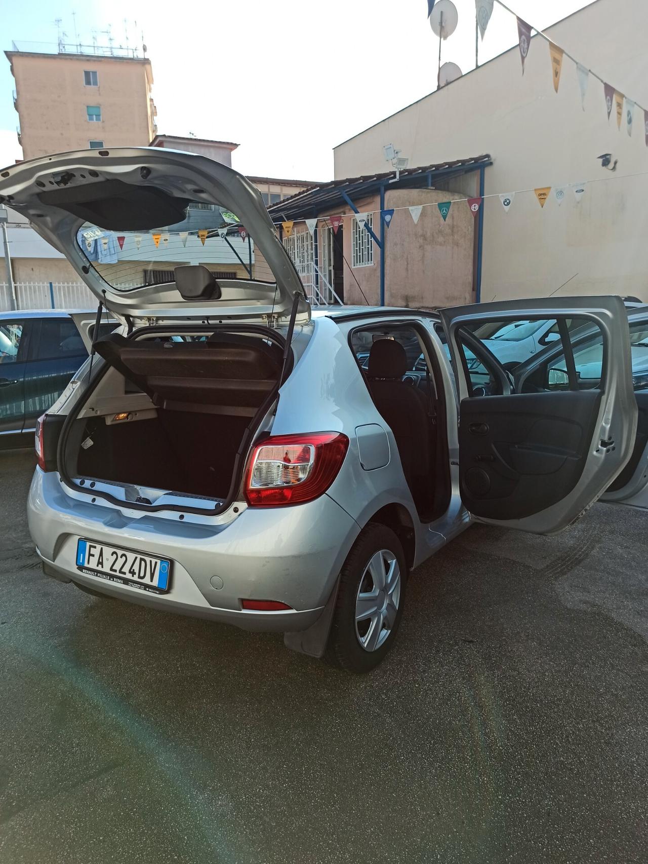 Dacia Sandero 1.5 dCi 8V 75CV Start&Stop Lauréate