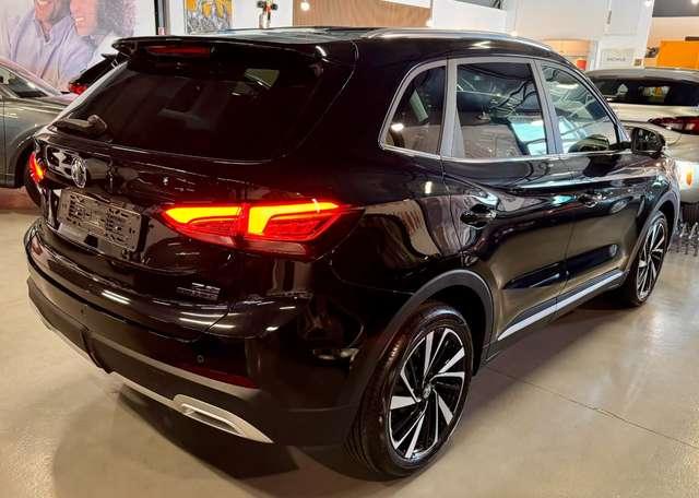 MG ZS Hybrid+ Luxury